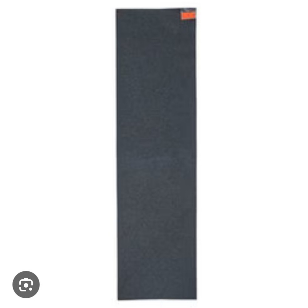 Miles - griptape skateboard